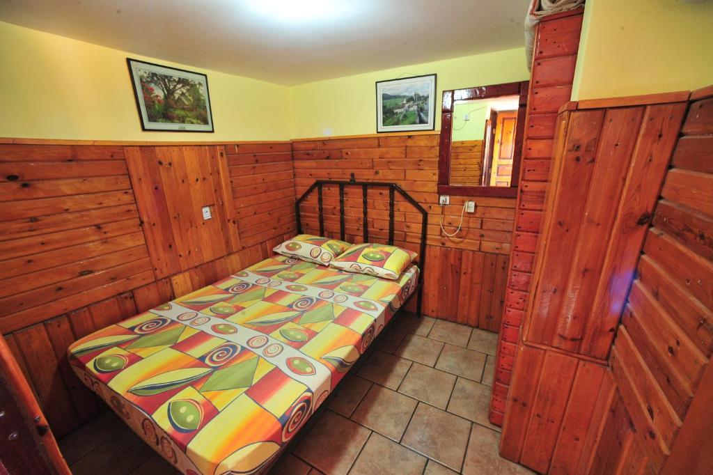 Corinne Hostel Эйлат Номер фото